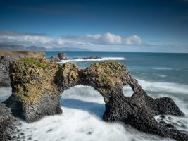 Gatklettur Rock Arch